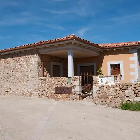 El Jardin Del Poeta 아파트 *