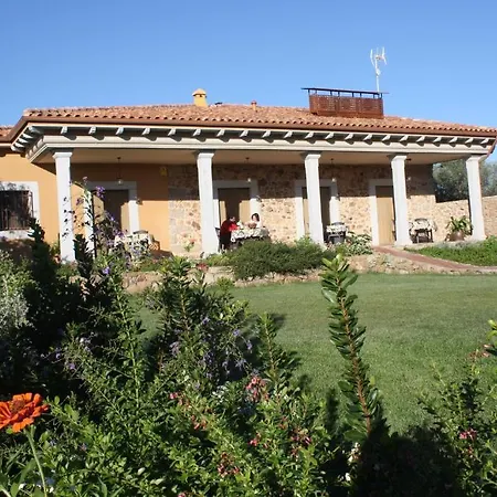 El Jardin Del Poeta * Guijo de Granadilla