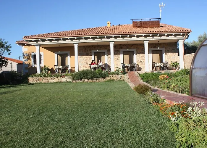 El Jardin Del Poeta Appartamento Guijo de Granadilla